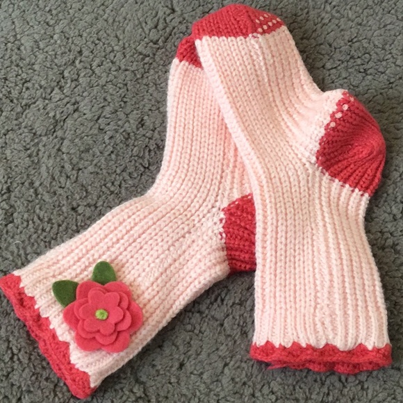 NWT Hue Winter Women’s Slipper Socks - Picture 4 of 10